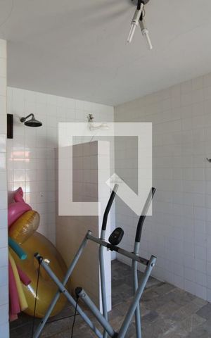 Casa à venda com 1000m², 5 quartos e 10 vagasSauna