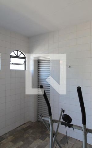 Casa à venda com 1000m², 5 quartos e 10 vagasSauna