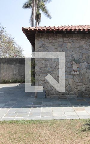 Casa à venda com 1000m², 5 quartos e 10 vagasFachada