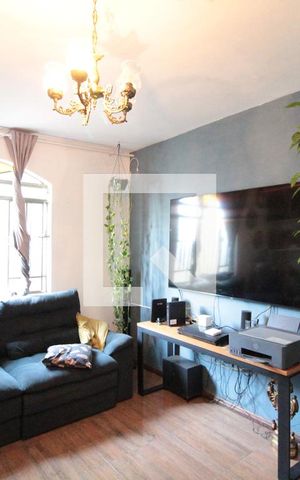Casa à venda com 200m², 3 quartos e 10 vagasSala