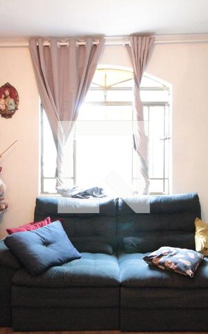 Casa à venda com 200m², 3 quartos e 10 vagasSala