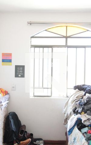Casa à venda com 200m², 3 quartos e 10 vagasQuarto 1