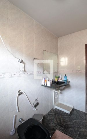 Casa à venda com 200m², 3 quartos e 10 vagasBanheiro Social