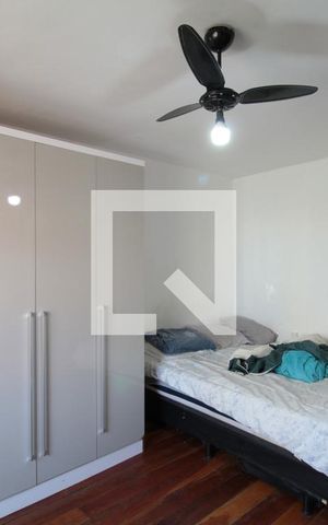 Casa à venda com 200m², 3 quartos e 10 vagasSuite