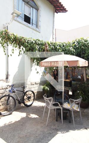 Casa à venda com 200m², 3 quartos e 10 vagasGaragem