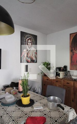 Casa à venda com 200m², 3 quartos e 10 vagasCopa