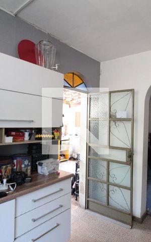 Casa à venda com 200m², 3 quartos e 10 vagasCozinha