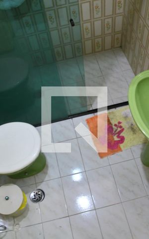 Casa à venda com 87m², 2 quartos e 1 vagaBanheiro - Quarto