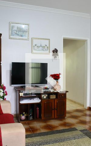Casa à venda com 87m², 2 quartos e 1 vagaSala