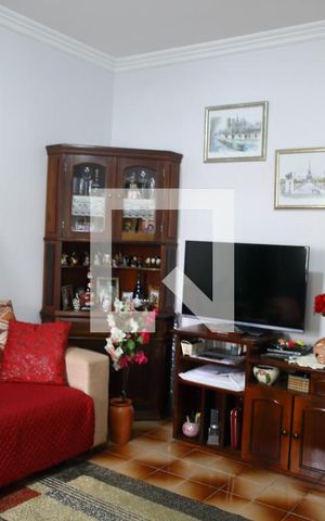 Casa à venda com 87m², 2 quartos e 1 vagaSala