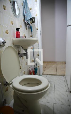Casa à venda com 87m², 2 quartos e 1 vagaLavabo