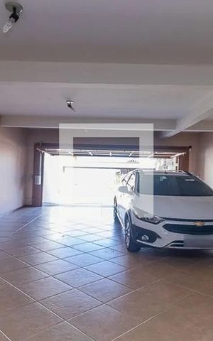Casa à venda com 341m², 3 quartos e 4 vagasÁrea externa 