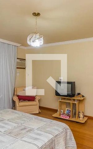 Casa à venda com 341m², 3 quartos e 4 vagasQuarto 2