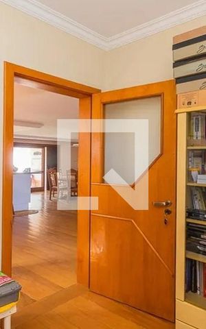 Casa à venda com 341m², 3 quartos e 4 vagasQuarto 1