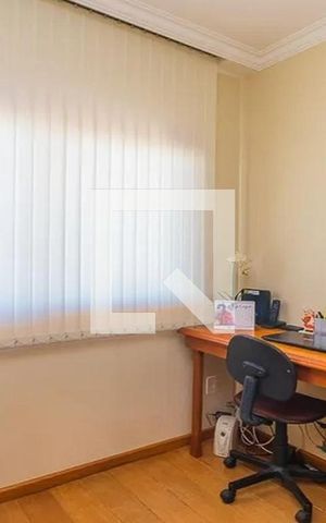 Casa à venda com 341m², 3 quartos e 4 vagasQuarto 1