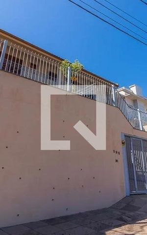 Casa à venda com 341m², 3 quartos e 4 vagasFachada