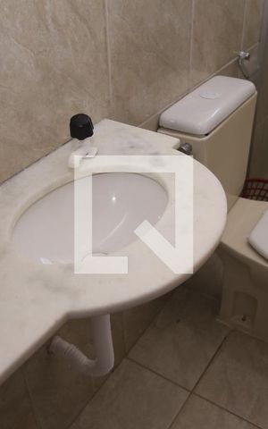 Casa para alugar com 60m², 1 quarto e 1 vagaBanheiro