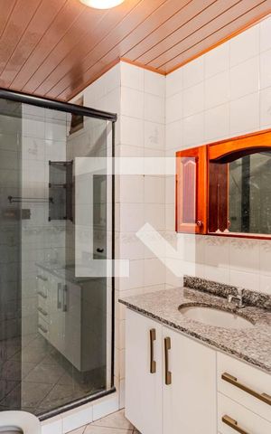 Apartamento para alugar com 173m², 2 quartos e sem vaga Apartamento para alugar com 173m², 2 quartos e sem vagaBanheiro