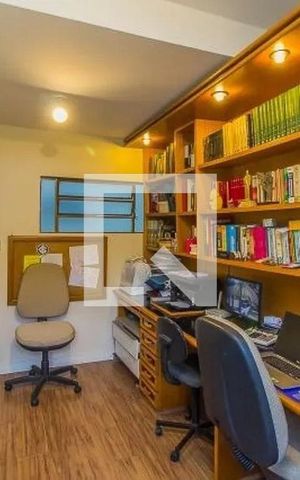 Casa à venda com 500m², 3 quartos e 4 vagasQuarto 1