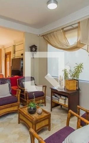 Casa à venda com 500m², 3 quartos e 4 vagasSala