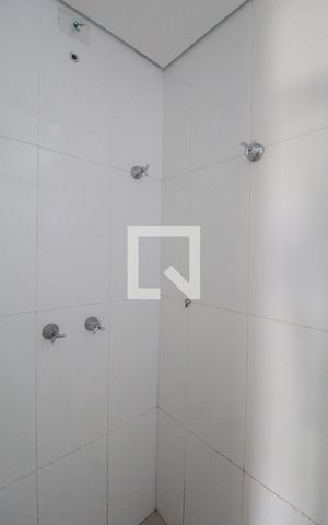 Apartamento à venda com 80m², 3 quartos e 2 vagasBanheiro Social
