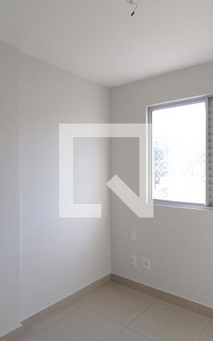 Apartamento à venda com 80m², 3 quartos e 2 vagasQuarto 2