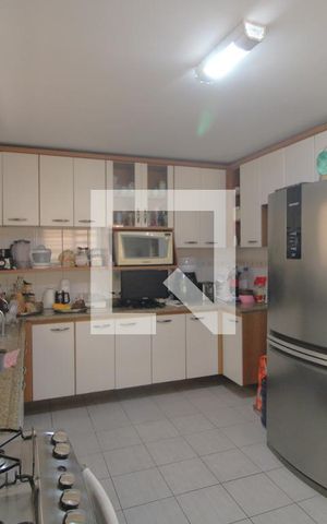 Apartamento para alugar com 300m², 4 quartos e 7 vagasCozinha