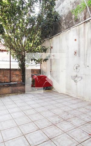 Casa para alugar com 177m², 3 quartos e 2 vagasQuintal
