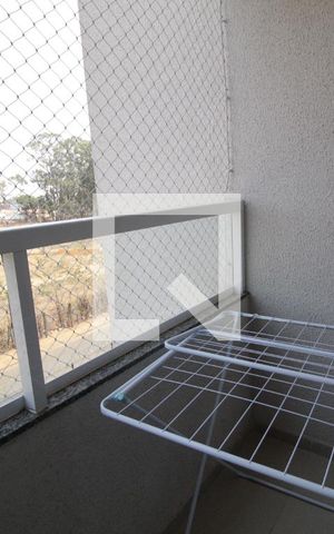 Apartamento para alugar com 60m², 2 quartos e 1 vagaSacada