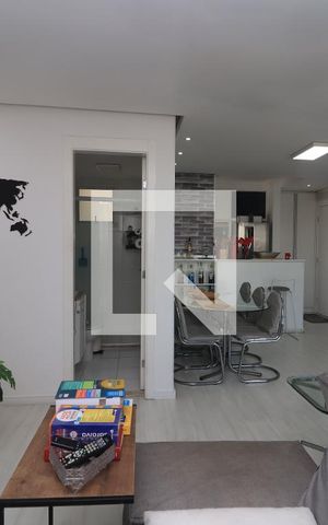 Apartamento à venda com 82m², 2 quartos e 1 vagaSala de TV