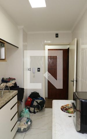 Apartamento à venda com 54m², 2 quartos e 1 vagaCozinha