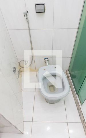 Apartamento à venda com 60m², 2 quartos e sem vaga Apartamento à venda com 60m², 2 quartos e sem vagaBanheiro
