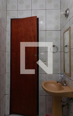 Casa à venda com 340m², 5 quartos e 1 vagaBanheiro 4