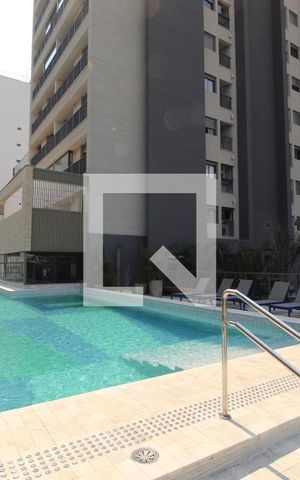 Apartamento à venda com 74m², 2 quartos e 2 vagasÁrea Comum - Piscina
