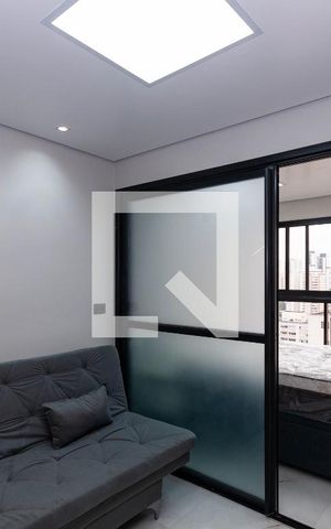 Studio para alugar com 25m², 1 quarto e sem vaga Studio para alugar com 25m², 1 quarto e sem vagaSala
