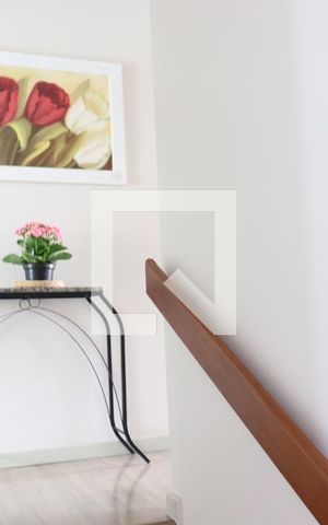 Casa à venda com 225m², 3 quartos e 3 vagasDetalhe