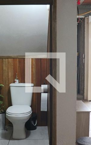 Casa à venda com 225m², 3 quartos e 3 vagasLavabo da garagem e área gourmet