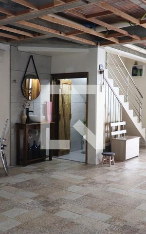 Casa à venda com 225m², 3 quartos e 3 vagasGaragem