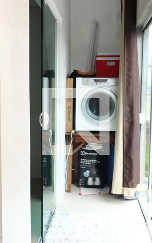 Casa à venda com 225m², 3 quartos e 3 vagasSacada da sala