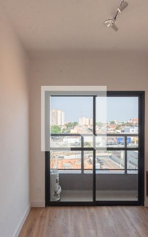Apartamento à venda com 35m², 1 quarto e 1 vaga Apartamento à venda com 35m², 1 quarto e 1 vagaSala