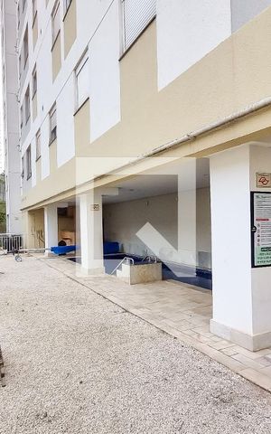 Apartamento para alugar com 44m², 2 quartos e 1 vaga Apartamento para alugar com 44m², 2 quartos e 1 vagaÁrea comum - Piscina