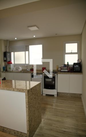 Apartamento à venda com 108m², 2 quartos e 2 vagasCozinha