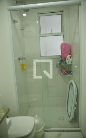 Apartamento à venda com 108m², 2 quartos e 2 vagasBanheiro do Quarto 1