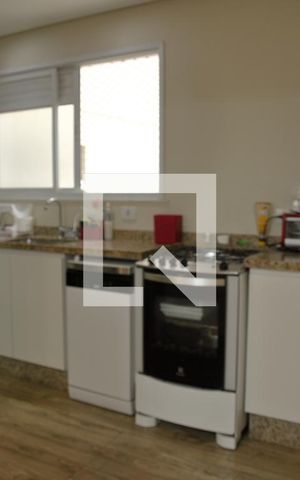 Apartamento à venda com 108m², 2 quartos e 2 vagasCozinha