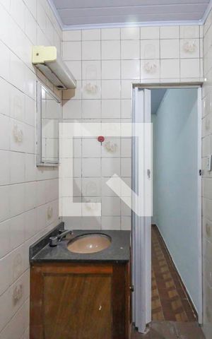 Casa à venda com 356m², 6 quartos e 3 vagasBanheiro da Suíte 1