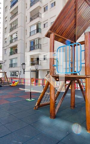 Apartamento para alugar com 70m², 3 quartos e 1 vaga Apartamento para alugar com 70m², 3 quartos e 1 vagaÁrea comum - Playground
