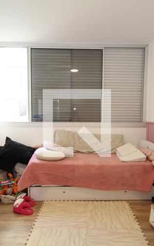 Apartamento à venda com 202m², 4 quartos e 2 vagasQuarto