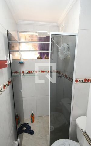 Apartamento à venda com 44m², 2 quartos e sem vagaBanheiro