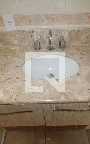 Apartamento para alugar com 106m², 3 quartos e 2 vagasQuarto 3 - Banheiro