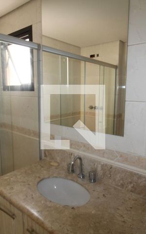 Apartamento para alugar com 106m², 3 quartos e 2 vagasQuarto 3 - Banheiro